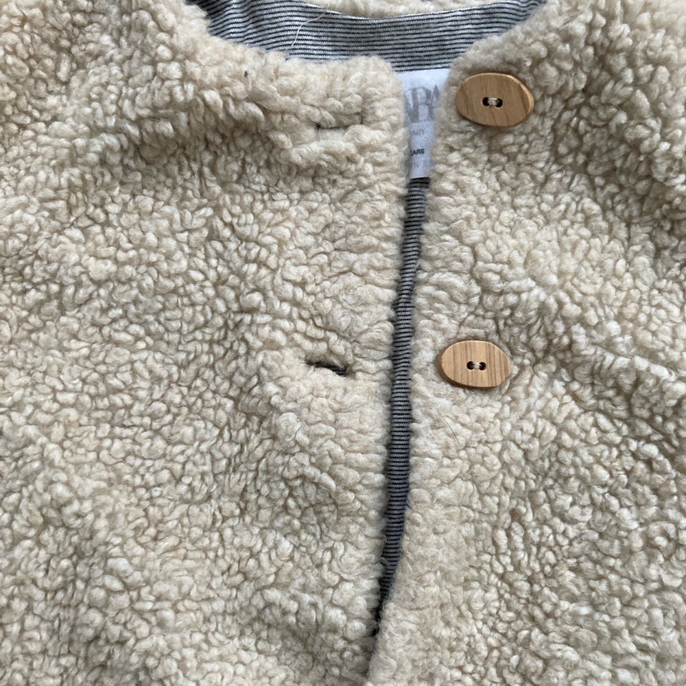 Faux lambs wool girls coat in excellent condition